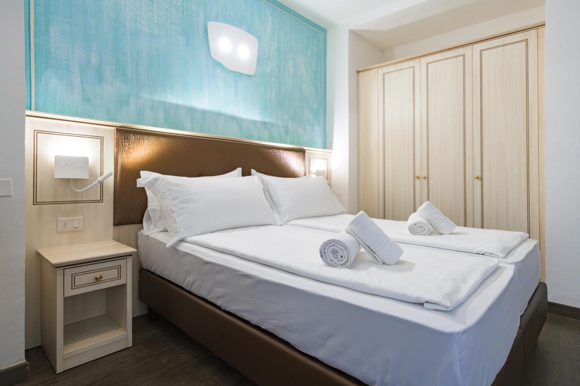 Hotel Sogno Del Benaco リモーネ・スル・ガルダ 部屋 写真